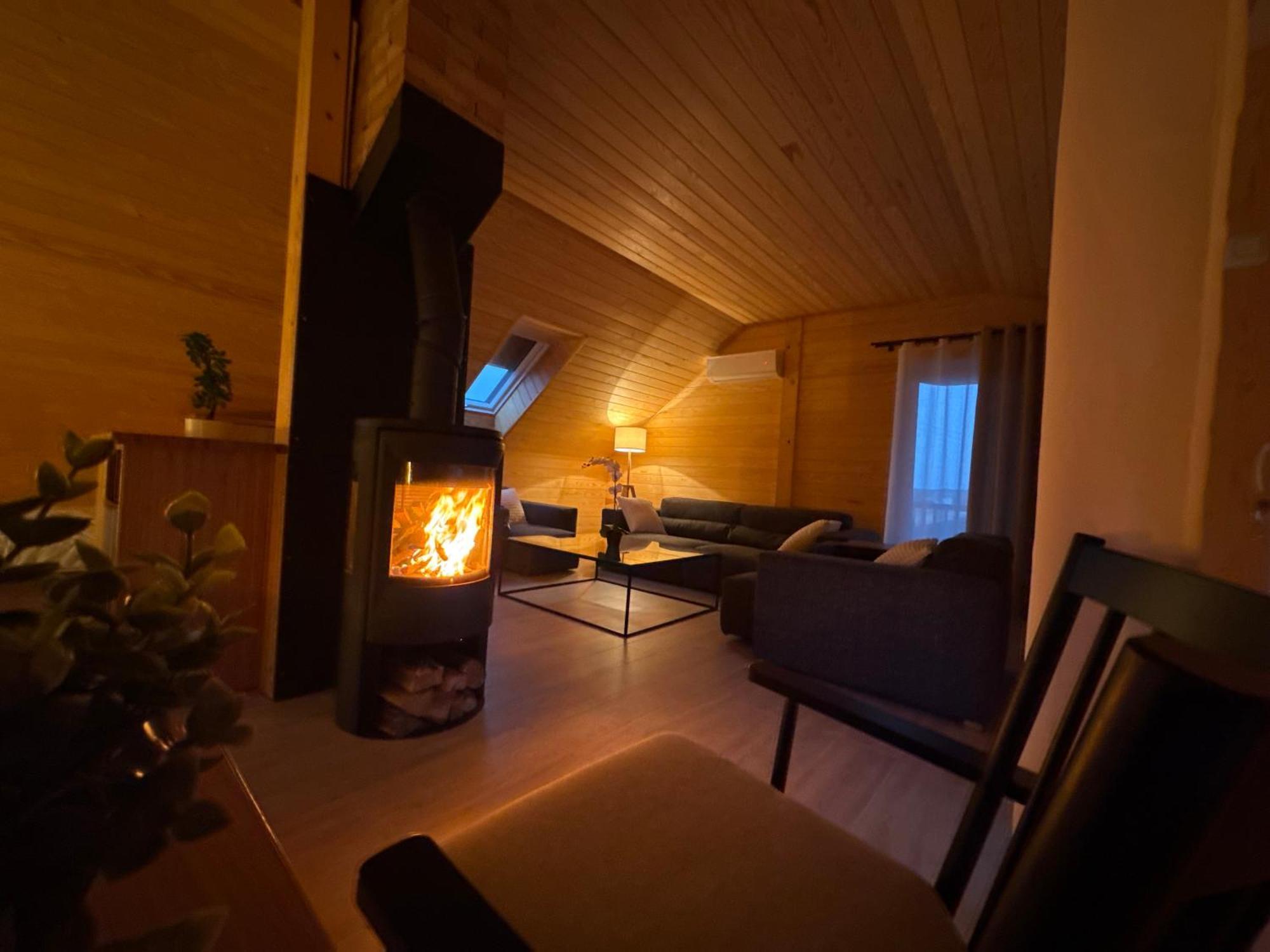 Dolina Sanu Hotell Krzeszow  Exteriör bild